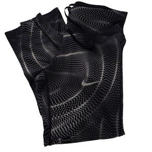 NIKE Dri-Fit Cropped Leggings Size Small